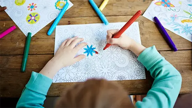 Les-jeux-de-coloriage-developpent-la-logique